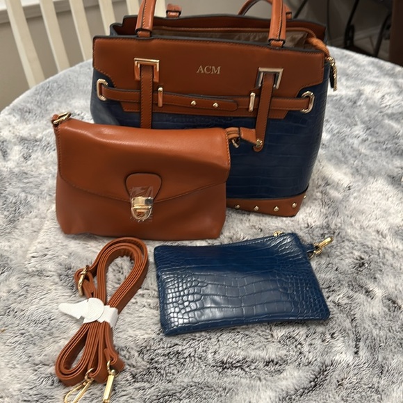 NWOT Davis & Town The Madeline 3-in-1 Purse Croc Embossed Handbag Leather Purse - Picture 15 of 16